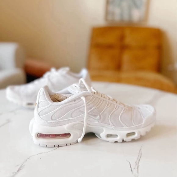 6.5 Nike Air Max Plus Women's New - Picture 2 of 9